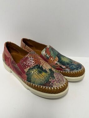 L'Amour Des Pieds Stazzema Slipon Shoe Floral (Size 6.5)